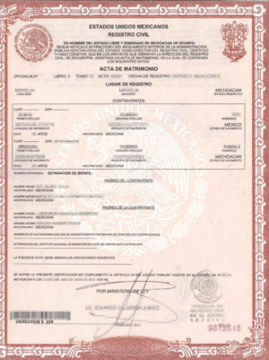 The picture shows a mexican marriage certificate for the sworn translation into German.