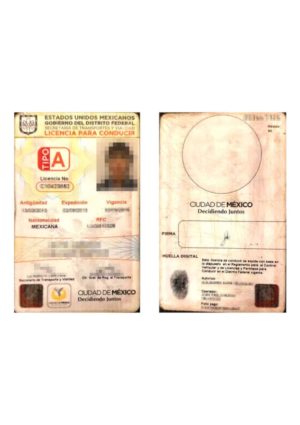 The image shows a mexican driving licence for the sworn translation into German.