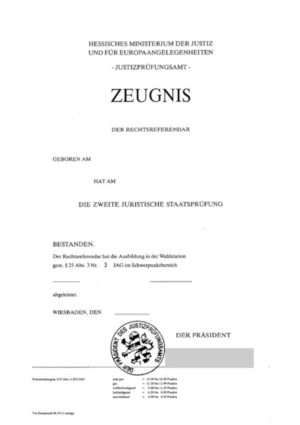 La imagen muestra acta de examen estatal de Alemania para la traducción al español.