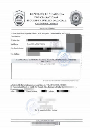 La imagen muestra un certificado de antecedentes penales de Nicaragua para la traducción jurada.