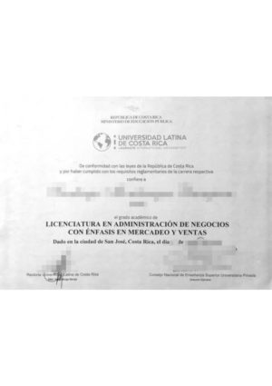 La imagen muestra un título universitario de Costa Rica para la traducción jurada al alemán.