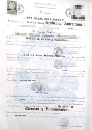 La imagen muestra el título del Bachiller en Ciencias y Humanidades de la República de Honduras para la traducción al alemán.