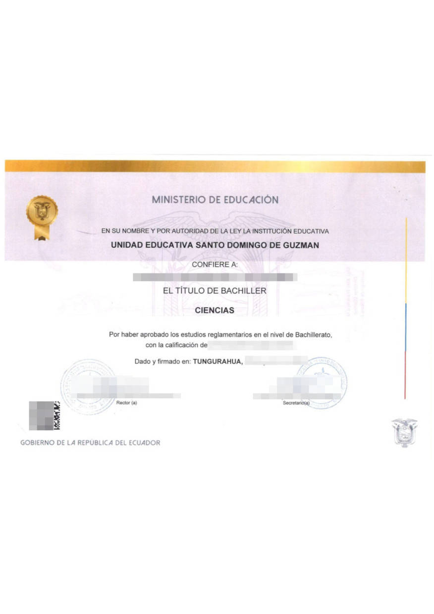 La imagen muestra un título de bachiller en ciences de Ecuador para la traducción jurada español-alemán para su presentación en las oficinas de reconocimiento de certificados.