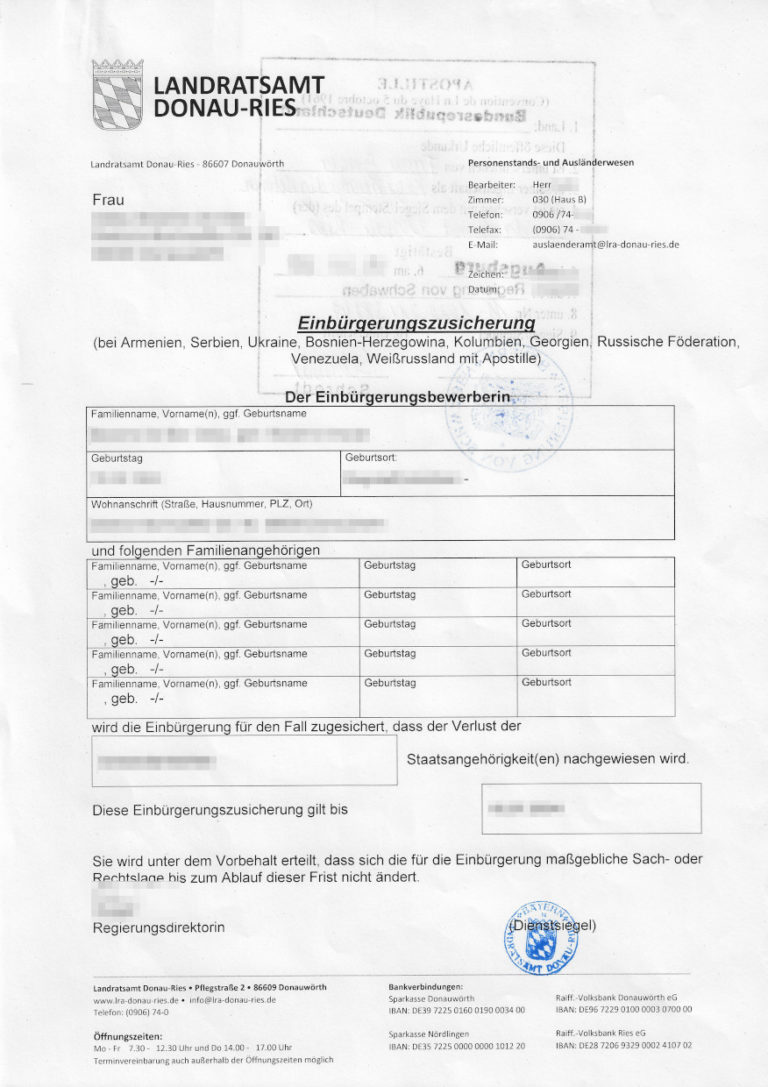Das Bild zeigt eine Einbürgerungszusicherung aus Deutschland für die beglaubigte Übersetzung zur Vorlage bei der Botschaft des Ursprungsstaates.